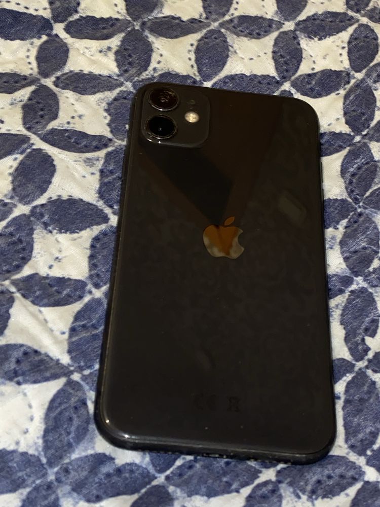 Продам или обменяю Iphone 11 pro max 256 и 11 64