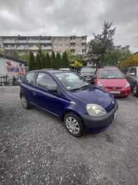 Toyota Yaris  1.0 Benz 68KM 2000 rok