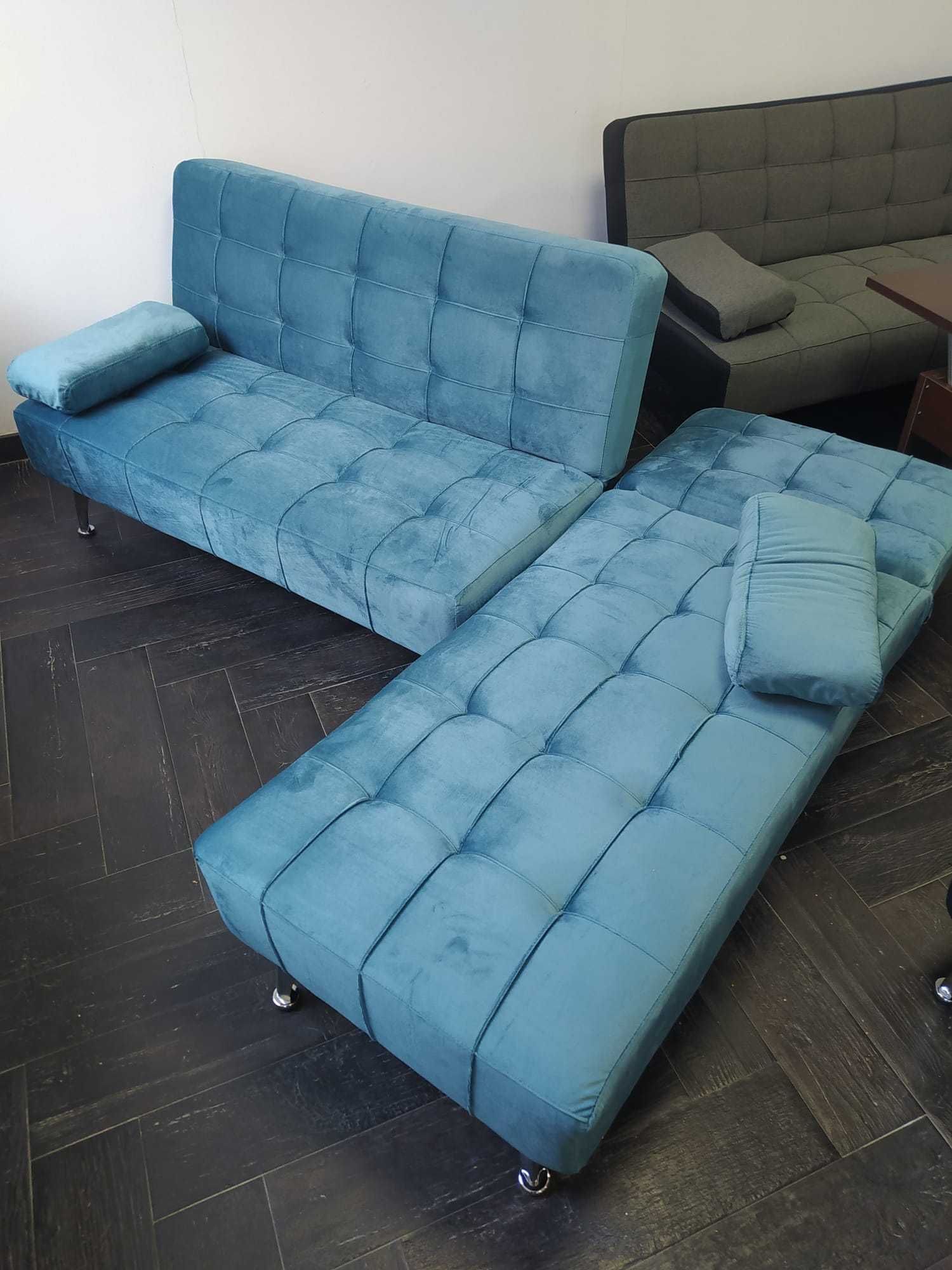 Liquidação de sofá-cama com portes grátis e pagamento na entrega
