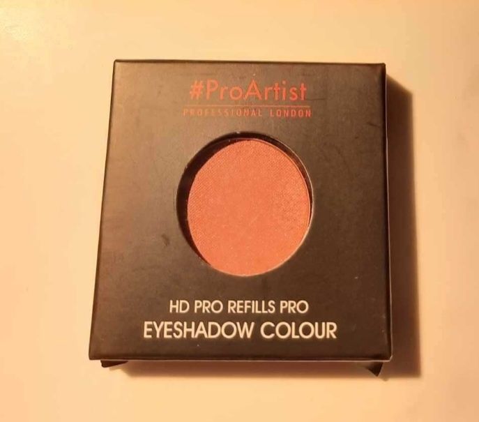 Cień do powiek marki ProArtist