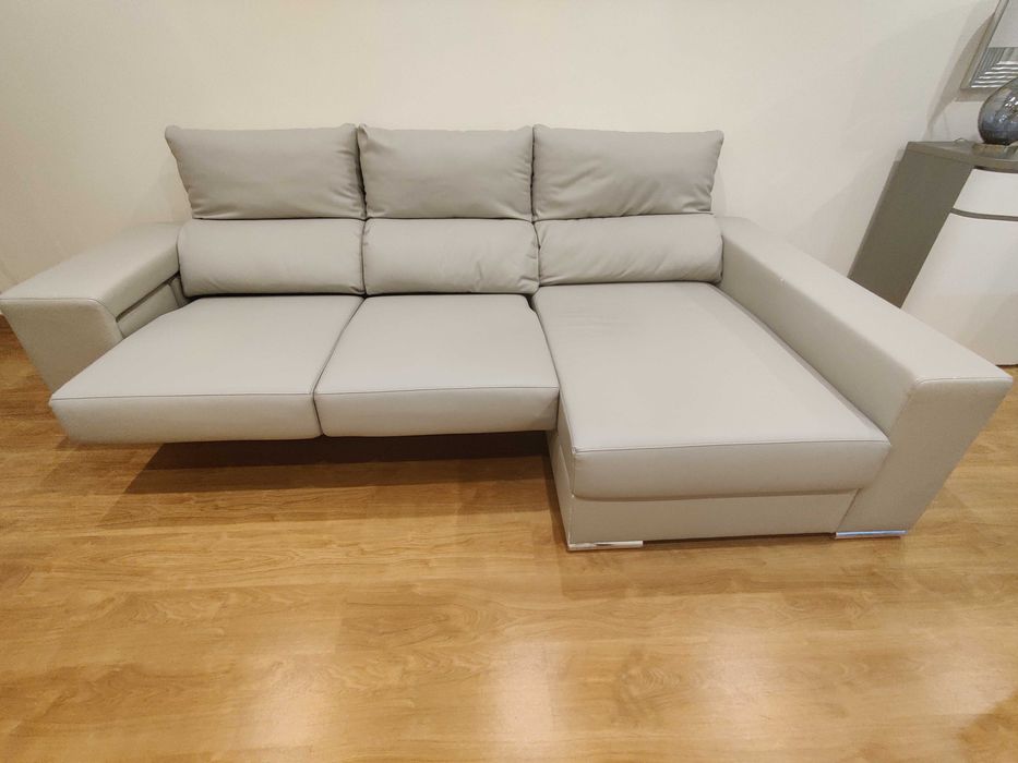 Sofa 3 lugares com chaise longue