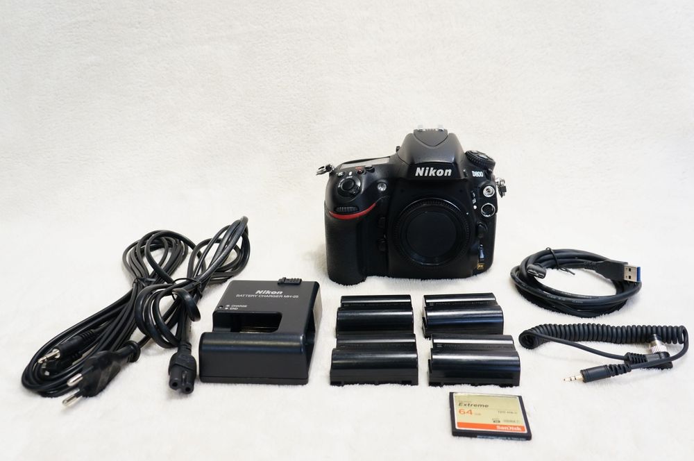 Nikon D800 body Гарний стан!