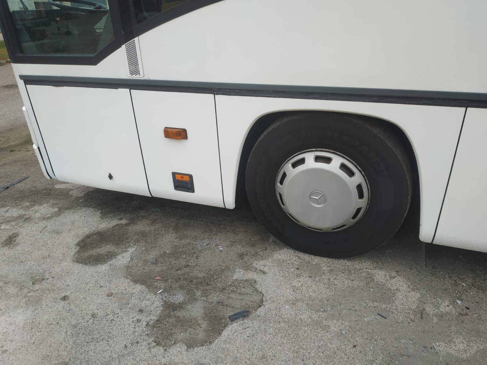 Mercedes Integro