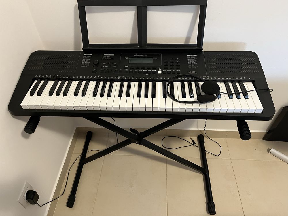 Piano Startone MK-201