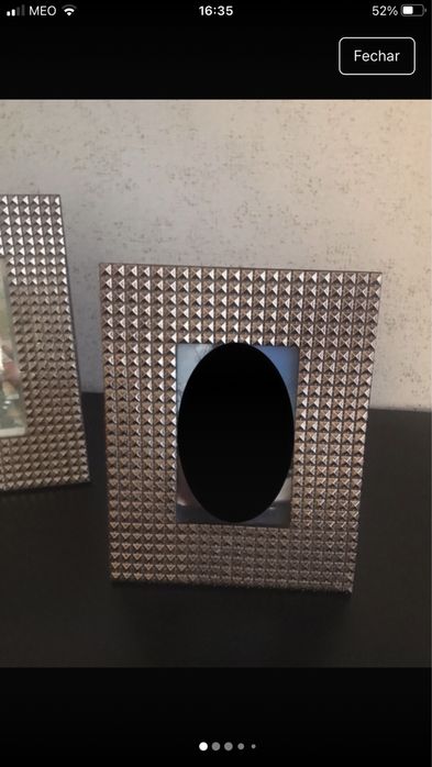 Dois porta retratos dourados