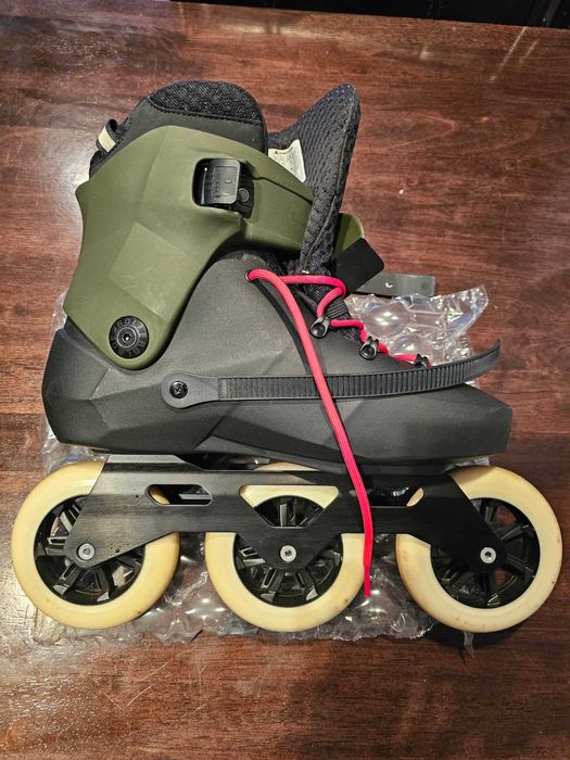 Rollerblade Twister EDGE 110 3WD – Black/Army Green