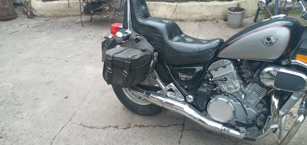 Мотоцикл Кавасаки Вулкан 750