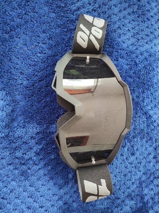 Óculos 100% em bom estado