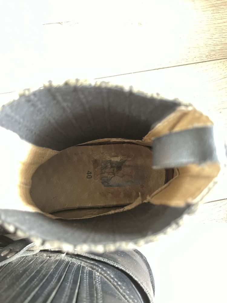 Buty motocyklowe męskie kowbojki skórzane Wolky 40 wkładka 26.5 cm