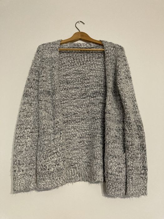 Sweter / kardigan szary niezapinany z kieszeniami rozmiar uniwersalny