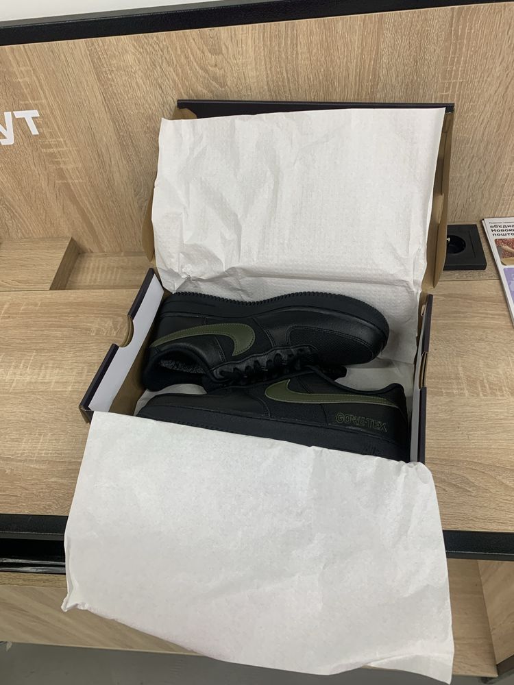 Кроссівки nike air force gore tex