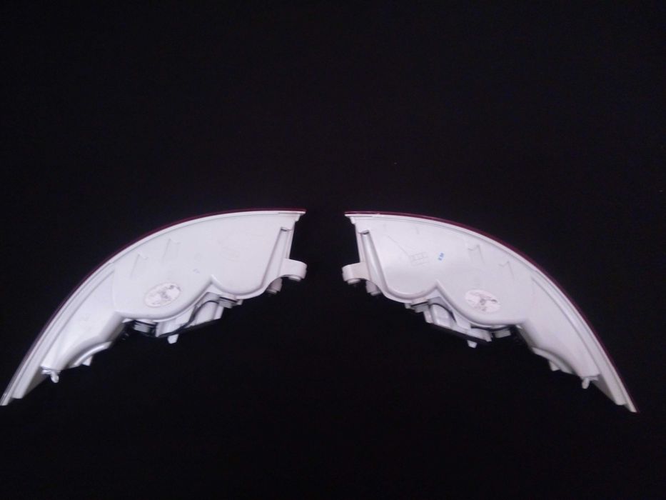 GX73-13404-AE Jaguar XE  Europe