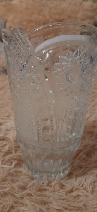 Хрустальные вазы, средние, салатницы,графины