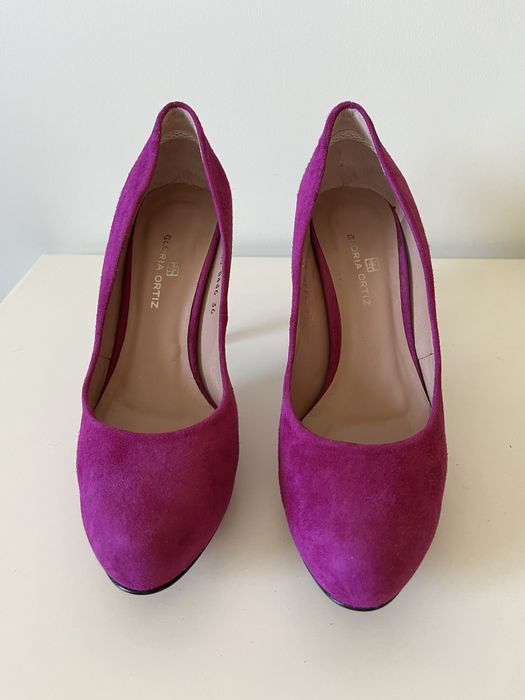 Sapatos de salto NOVOS Gloria Ortiz