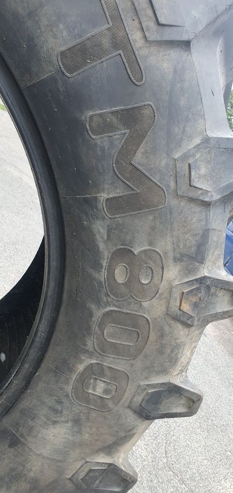 Opona 650/65/42 pirelli