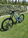 Specialized demo expert