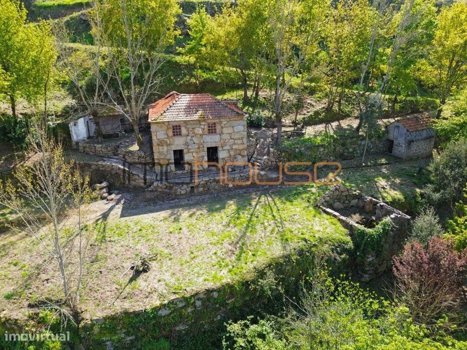 Quinta com vista de Rio Douro