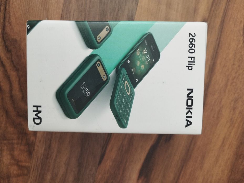 Мобильный телефон Nokia 2660 Flip