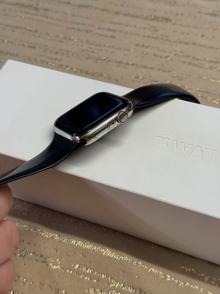 Apple Watch 5 44mm GPS + cellular stainless steel stalowy stal