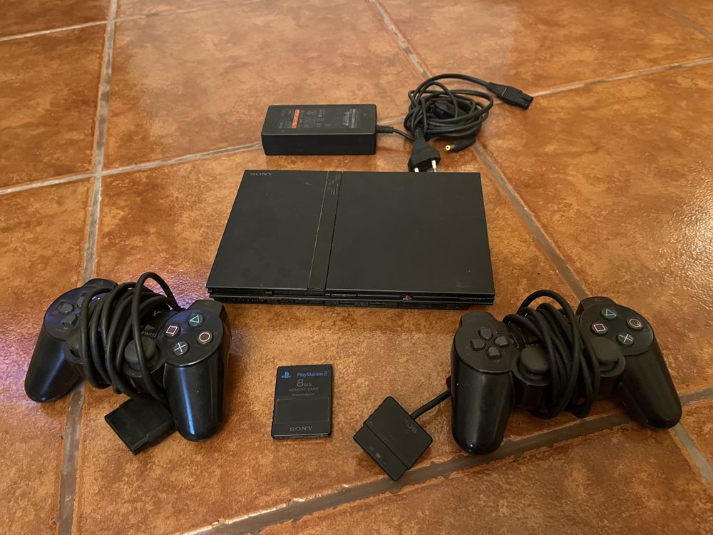 Playstation 2 - 2 Comandos / Cartão Memoria 8MB - Para Pecas