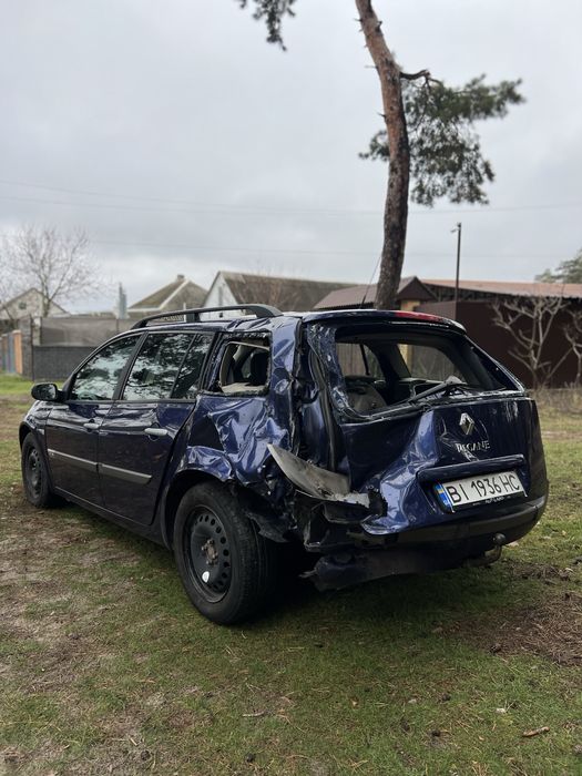 Renault megane 2 2004 год 2.0 бензин