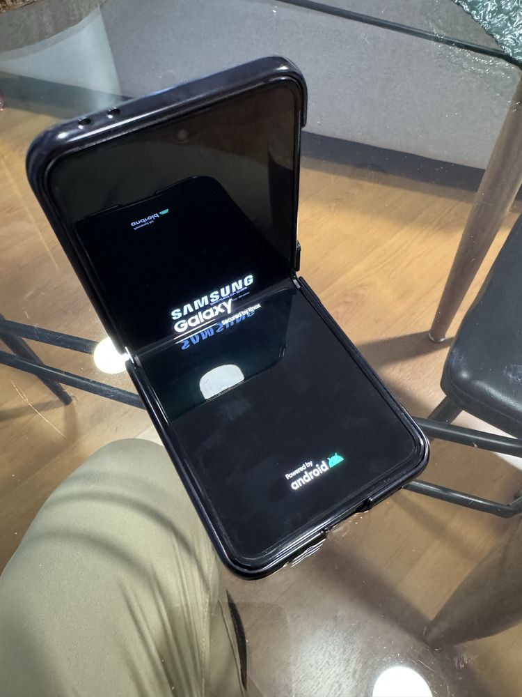 Samsung Flip 5 (Novo)