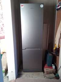 Холодильник Vest Frost новий