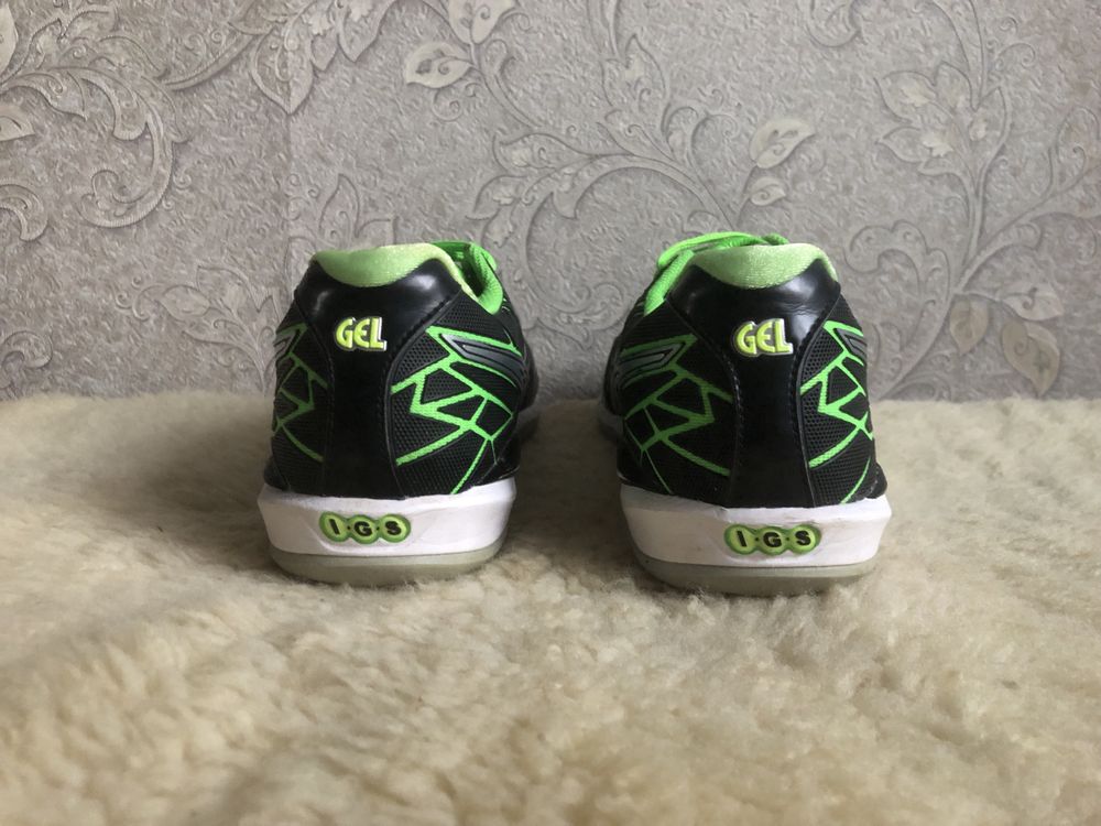 Як нові, Asics Gel Flare для волейболу тенісу 43,5 43 42,5 27,5 27