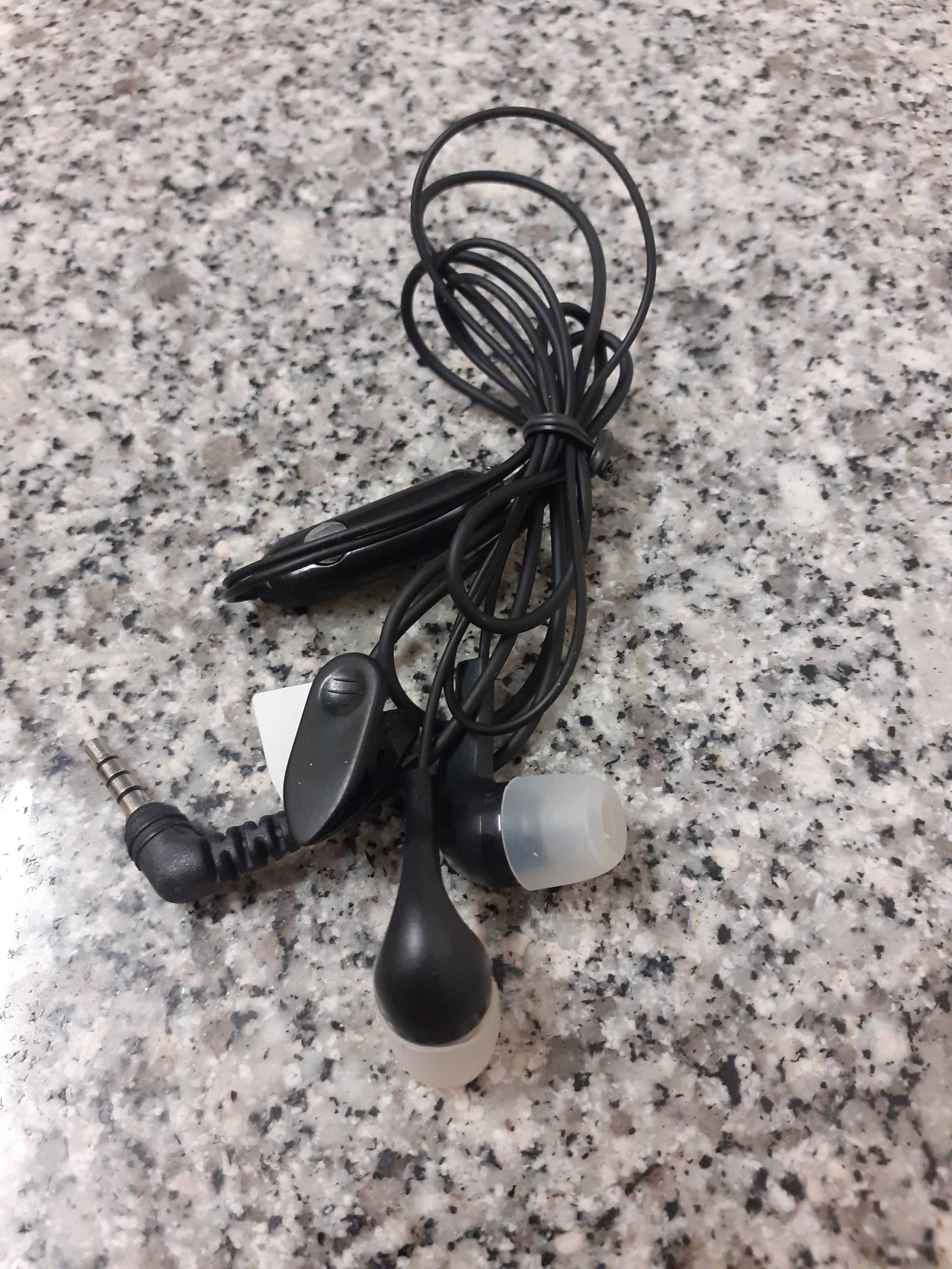 Fones de Ouvido Ytone