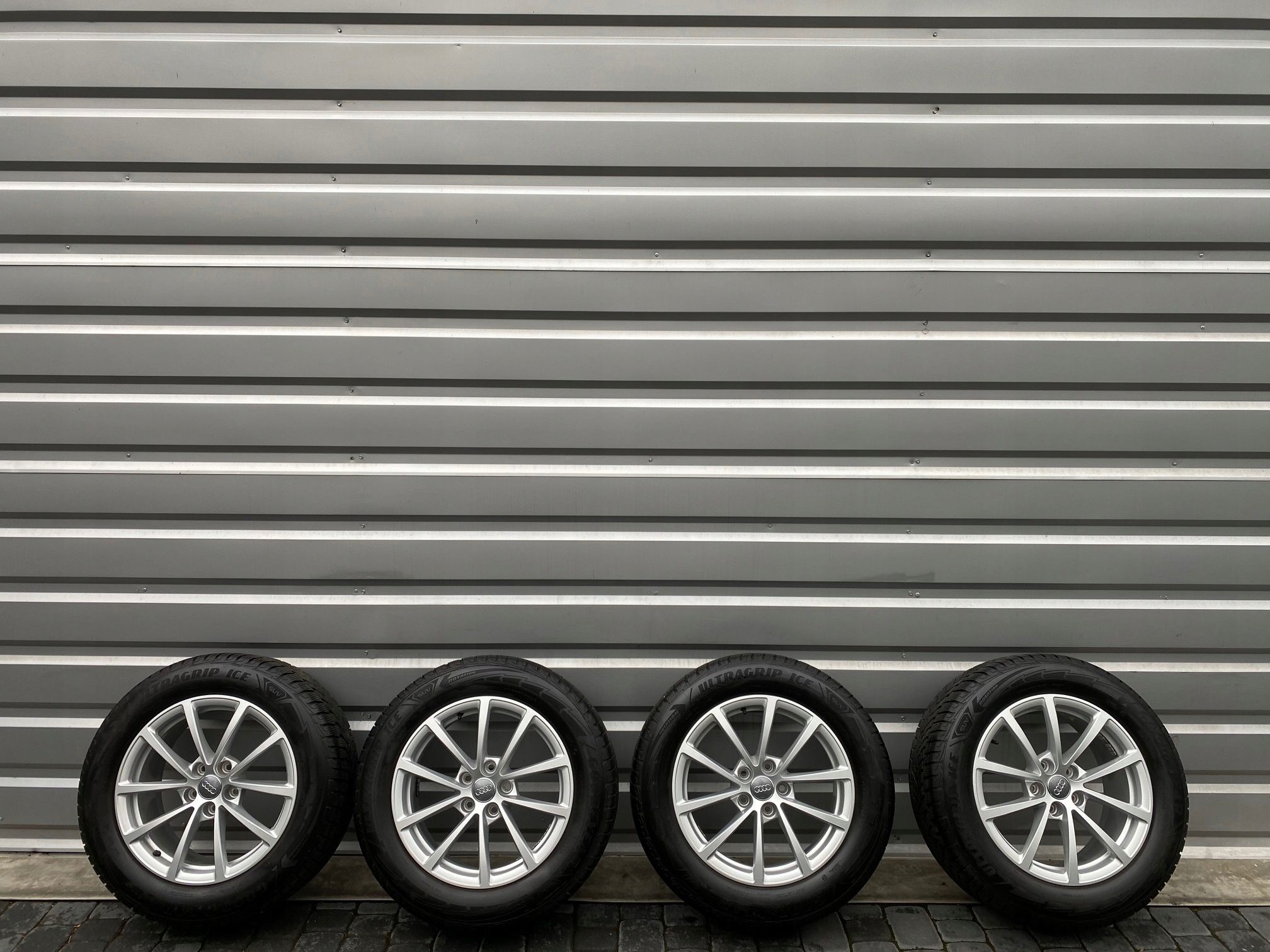 Oryginalne Felgi Audi 17 A3 A4 A5 A6 A8 Q3 Q5 TT