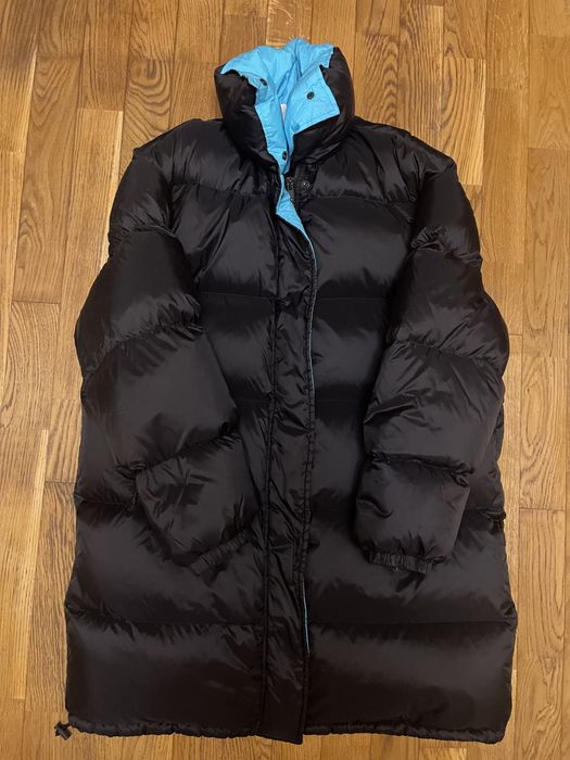 Жіночий пуховик  бренду MSGM