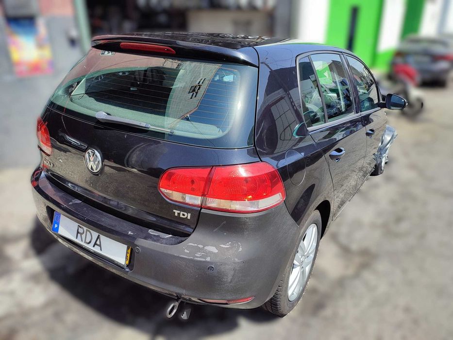 VW Golf 6 2.0 tdi Para Peças REF Motor - CBD REF Caixa -  LLL