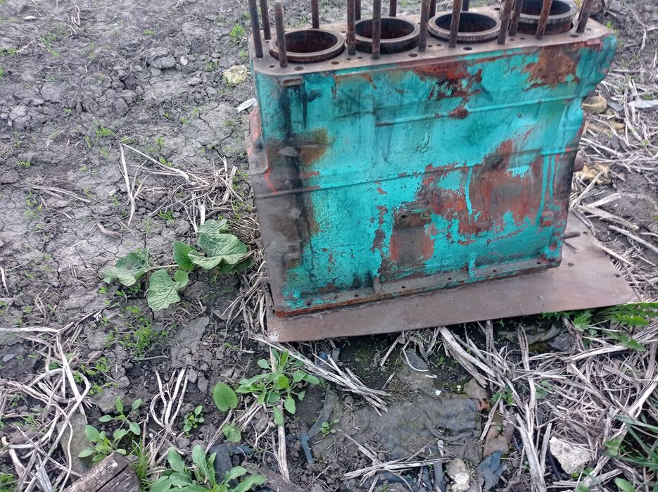 Розборка тракторів ЮМЗ та МТЗ