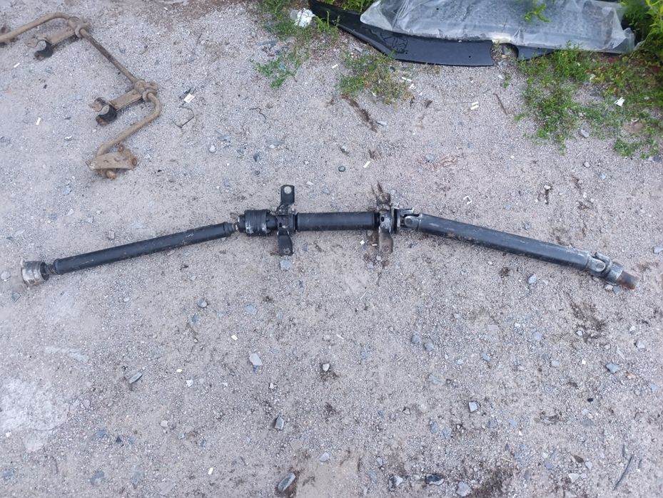 Карданный вал Mitsubishi Outlander 2002-2008г 2.0T