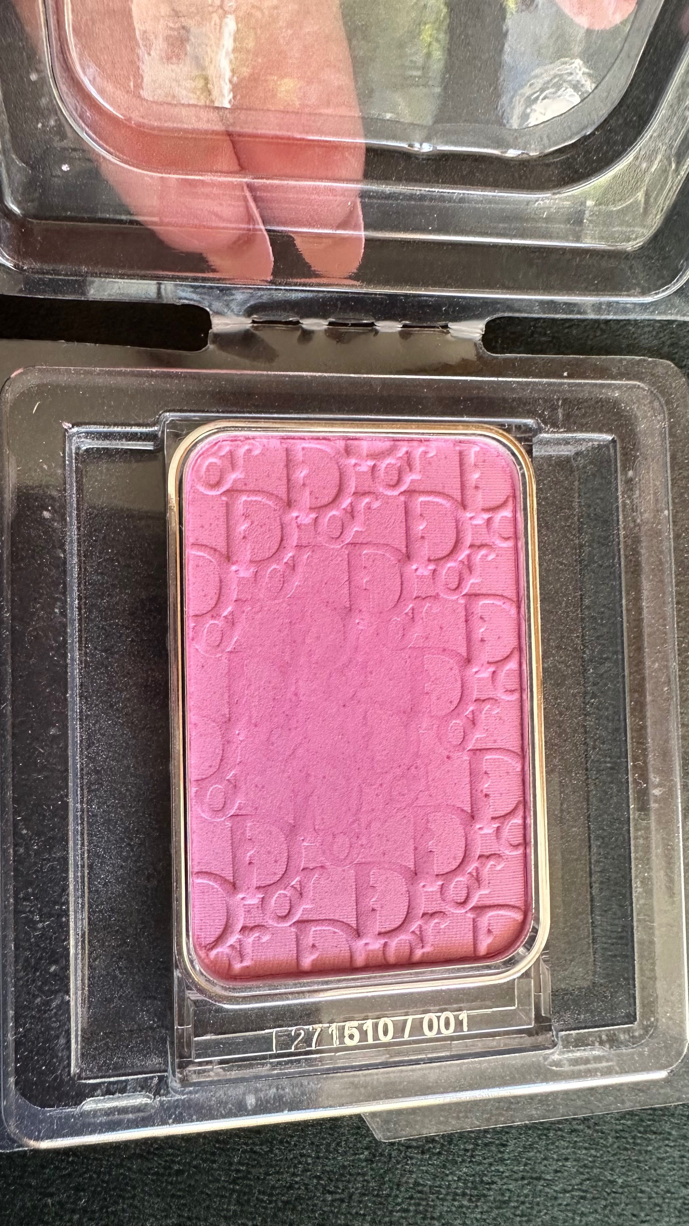 Dior Róż Dior Backstage Rosy Glow Blush REWELACJA