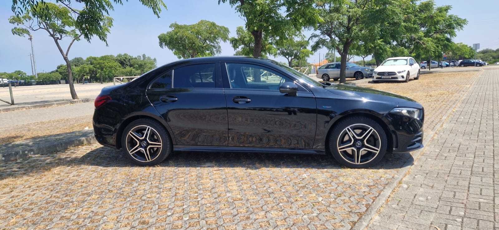 Mercedes Benz A250e Pack AMG Limousine 2020 - EXCELENTE ESTADO