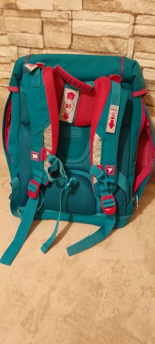 Портфель школьный