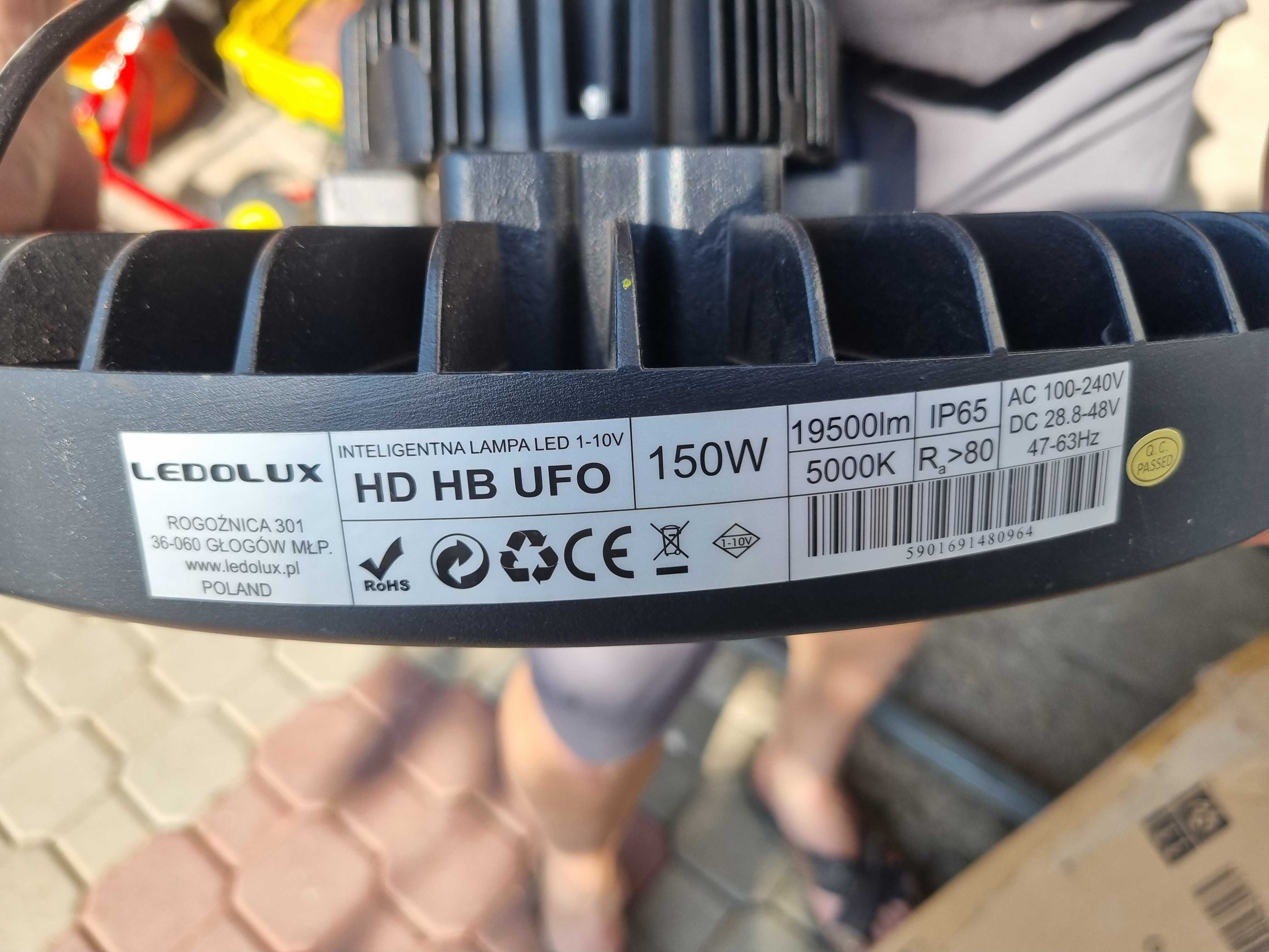 Lampy przemysłowe LEDOLUX 150w 4 szt 5000k 19500lumenów UFO