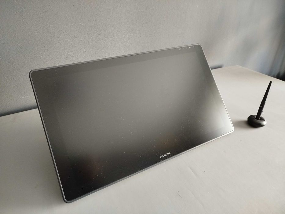 Huion Kamvas 22 Plus – Ecrã de Desenho Profissional