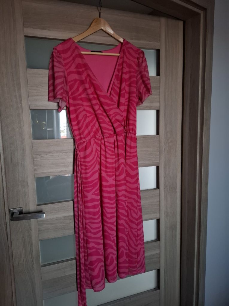 Sukienka m/l/xl wiosna kwiaty lato