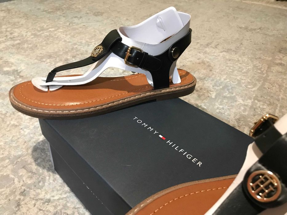 Сандалі Bennia від Tommy Hilfiger