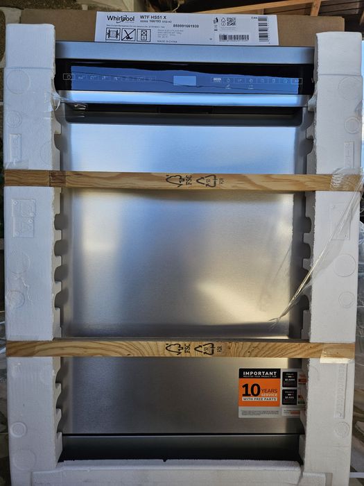 Máquina de Lavar Loiça WHIRLPOOL -15 Conjuntos -Inox - Nova c/garantia