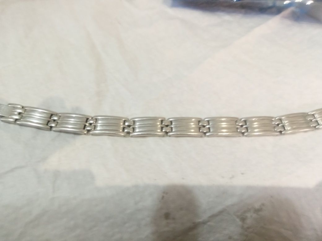 Pulseira trabalhada inox, praticamente nova