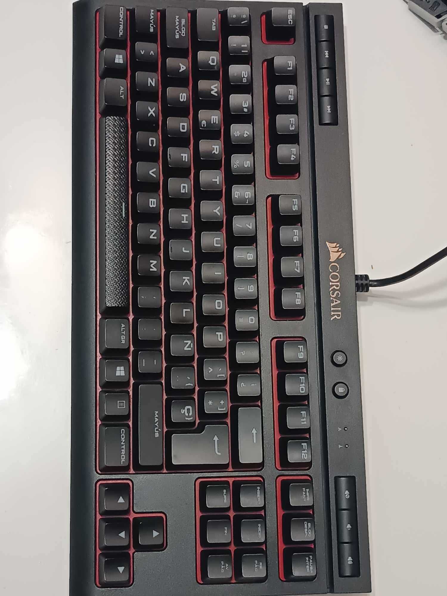 Klawiatura Mechaniczna CORSAIR K63 Cherry