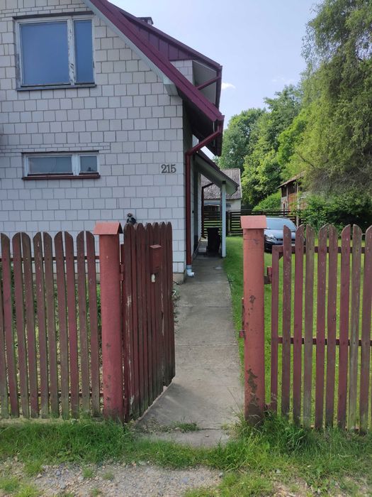 Dom z budynkami gospodarczymi i dzialki rolne- Pliskowola 215