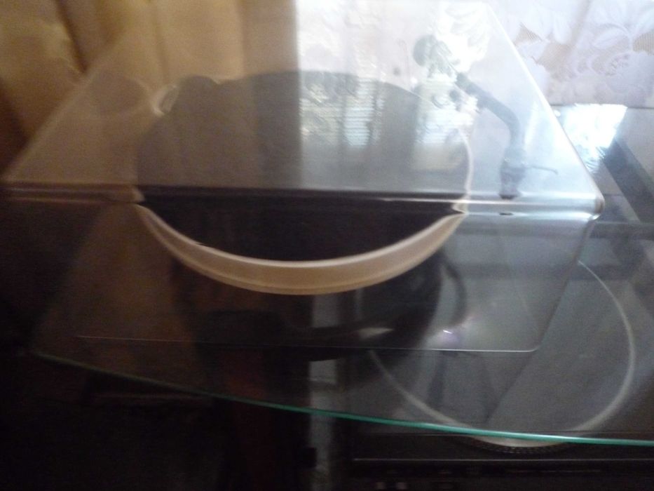 Виниловый проигрыватель Pro-Ject RPM 1.3 Genie+cover IT RPM 1/5