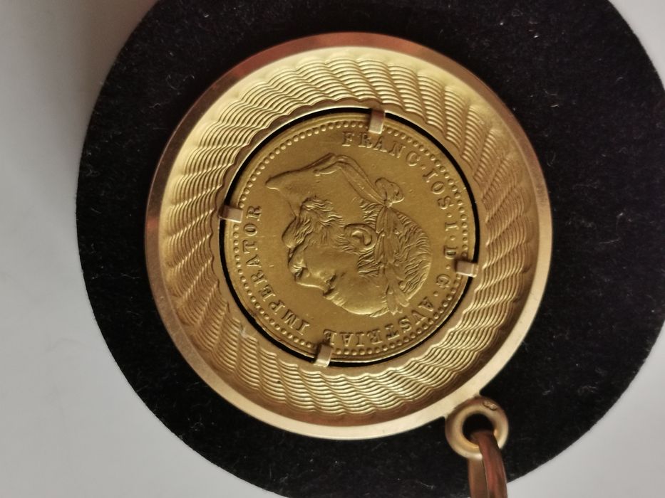 Złota moneta przywieszka excluzywna Unisex Próba złota 750/950