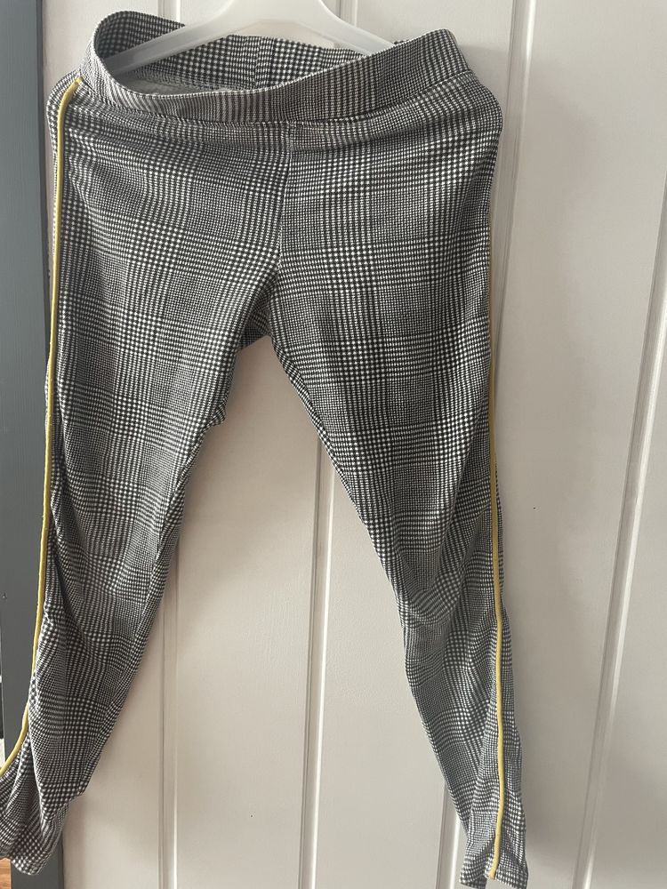 Legginsy dla dziewczynki 134 h&m