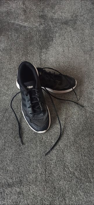 Czarne damskie buty obuwie sportowe rozmiar 40 Adidas