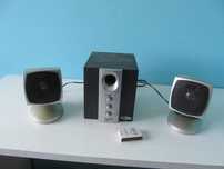 mały zestaw głośnik 2.1 subwoofer + 2 boczne-wejście AUX/InPut-do komp